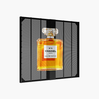 Indoor P2.6 Full Color LED Transparent Digital Poster for Shopping Mall Advertising Screens Window Displays Animation Function