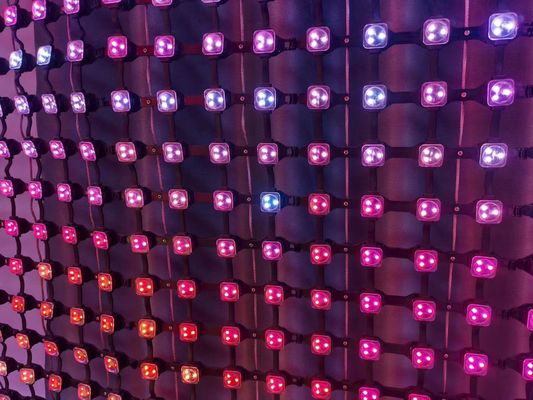 P62.5 پیکسل پیچ انعطاف پذیر پرده LED نمایش صفحه نمایش شبکه برای تبلیغات بیرونی