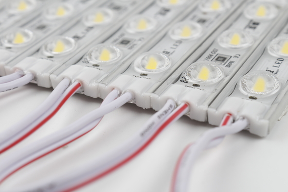 ماژول نور LED ضد آب SMD3030 چند رنگ 100LM RGB DC12V 1W برای تبلیغات در فضای باز