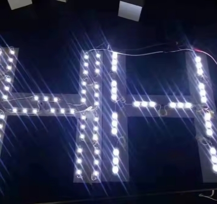 ماژول های LED کوچک 12 ولت 3LED SMD 2835 0.48W سفید سرد با لنز Ultra Small Mini LED برای بیلبورد علامت LED